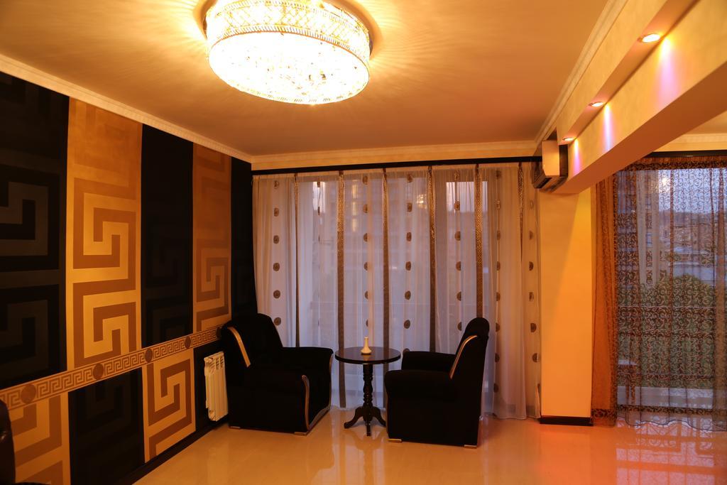 Versace Downtown Yerevan Quarto foto
