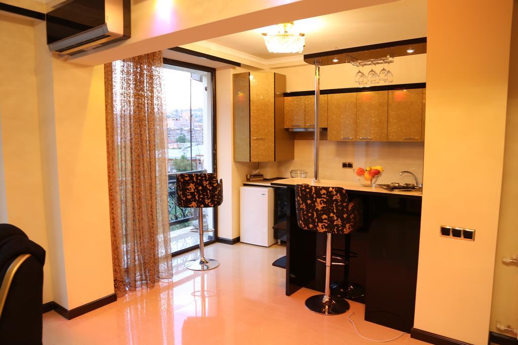 Versace Downtown Yerevan Quarto foto