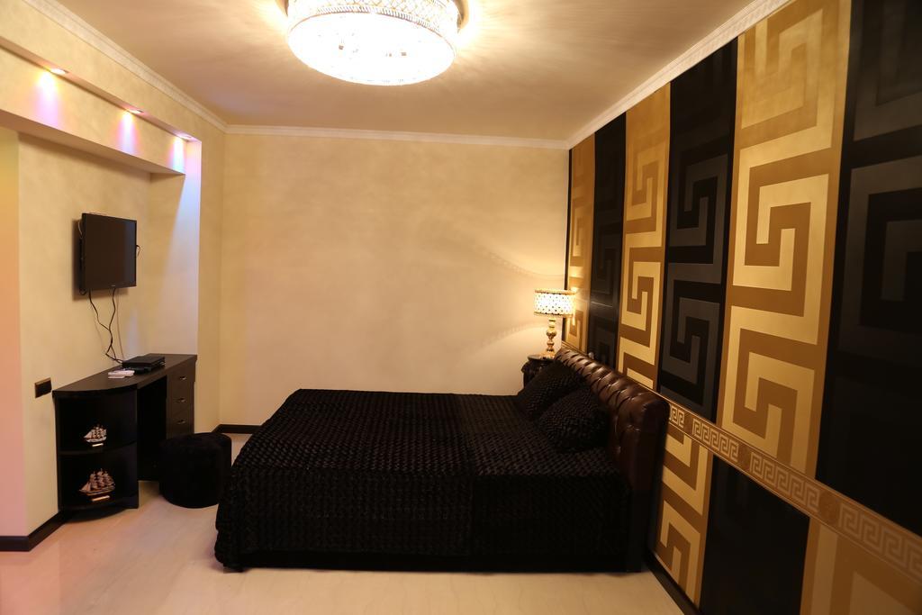 Versace Downtown Yerevan Apartamento Quarto foto